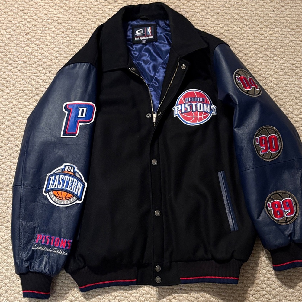 G-III Detroit Pistons Championship Jacket Leather Sleeve, 67% Wool Body XXL